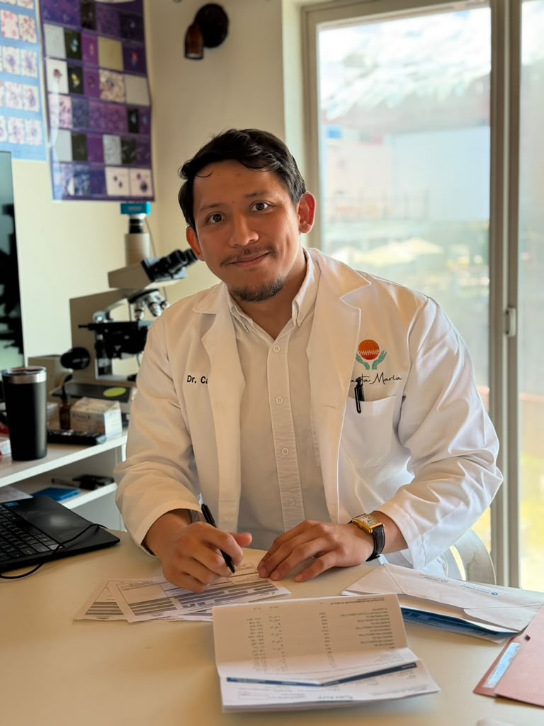 Dr. Carlos Alberto Bay Chaparro, MD